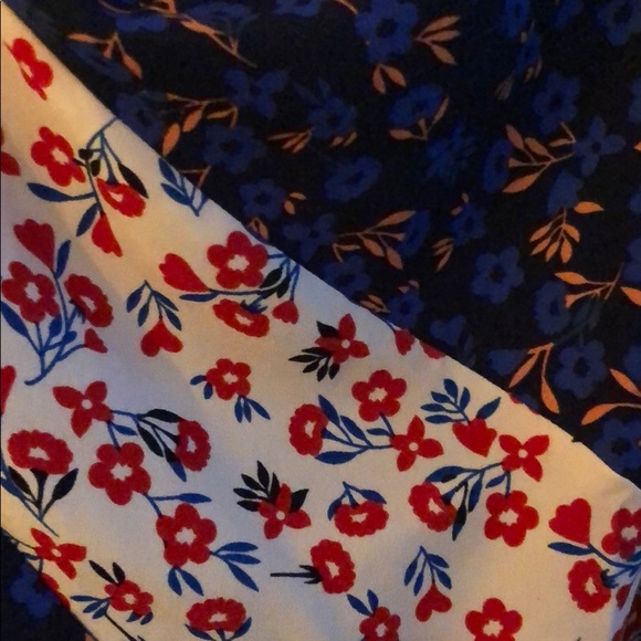 Navy and Red Floral Dress - Picture 3 of 3